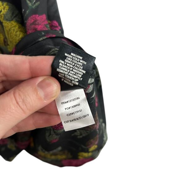 Dark‎ Feminine Floral Peplum Tank Torrid Jacquard Statement Glam Size 1X - Picture 7 of 7